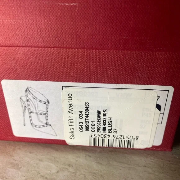 Blush Valentino Rockstud Patent Leather Heels - Picture 10 of 10